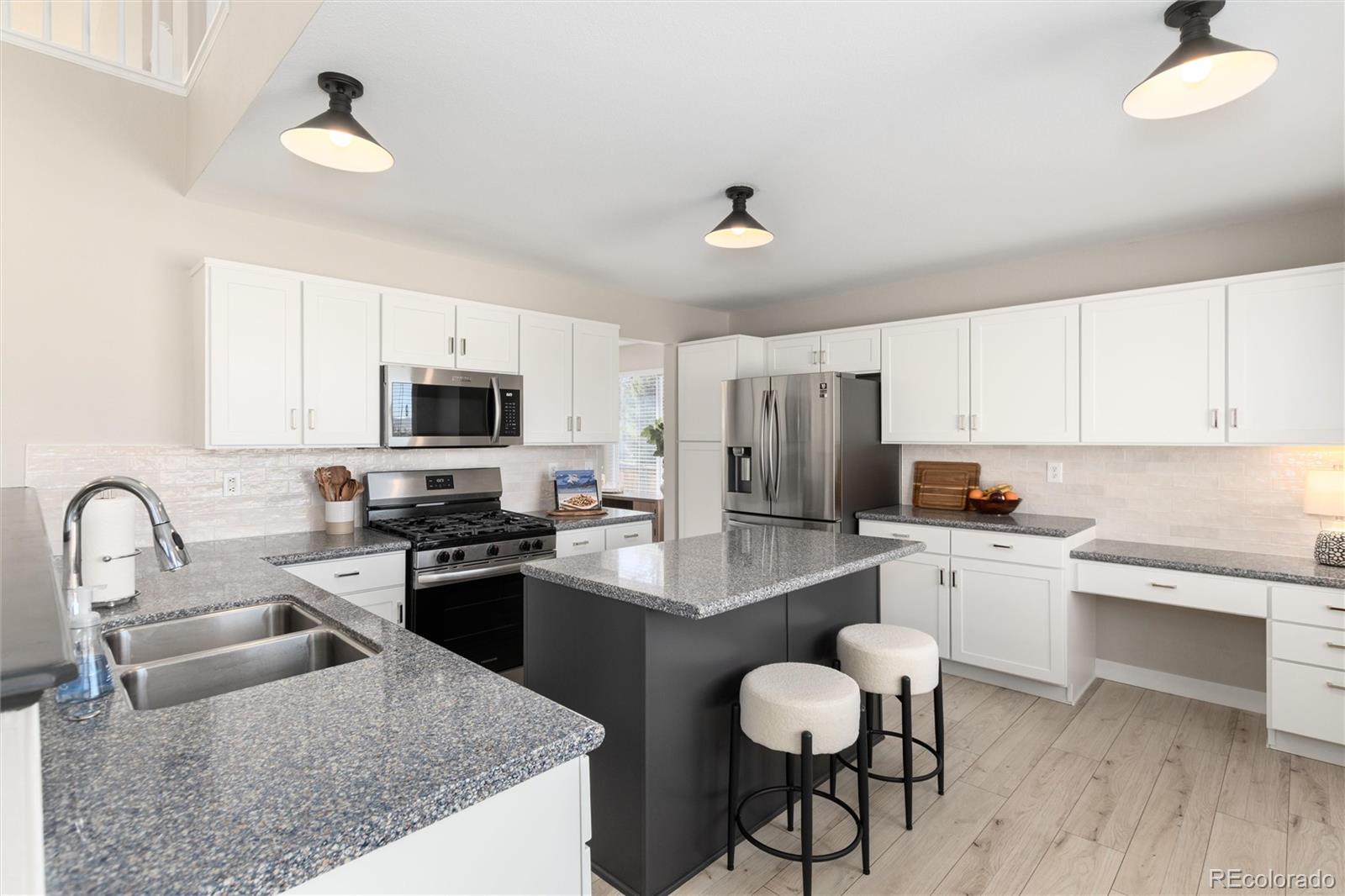 10075 Silver Maple Road Highlands Ranch, CO 80129 - Photo 19 of 50