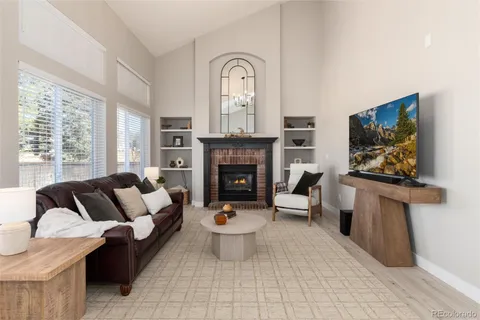 $800,000 | 10075 Silver Maple Road, Highlands Ranch, CO 80129