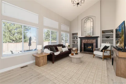 $800,000 | 10075 Silver Maple Road, Highlands Ranch, CO 80129