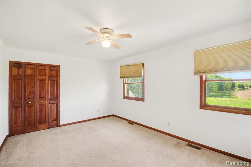13519 Foley Road Capac, MI 48014 - Photo 20 of 34