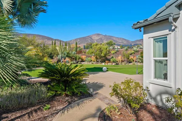 $10,000 | 3193 Corte Carlazzo, Chula Vista, CA 91914