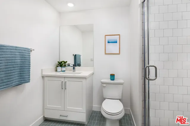 $994,990 | 1666 Coral Sea Lane, Los Angeles, CA 90732