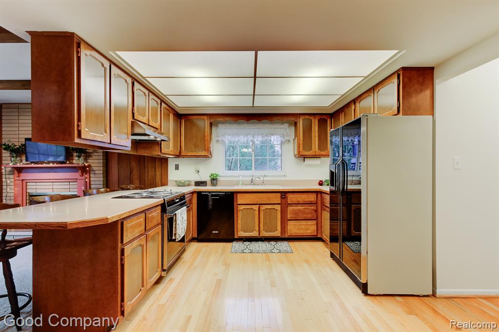 3800 Wakefield Road Berkley, MI 48072 - Photo 7 of 39