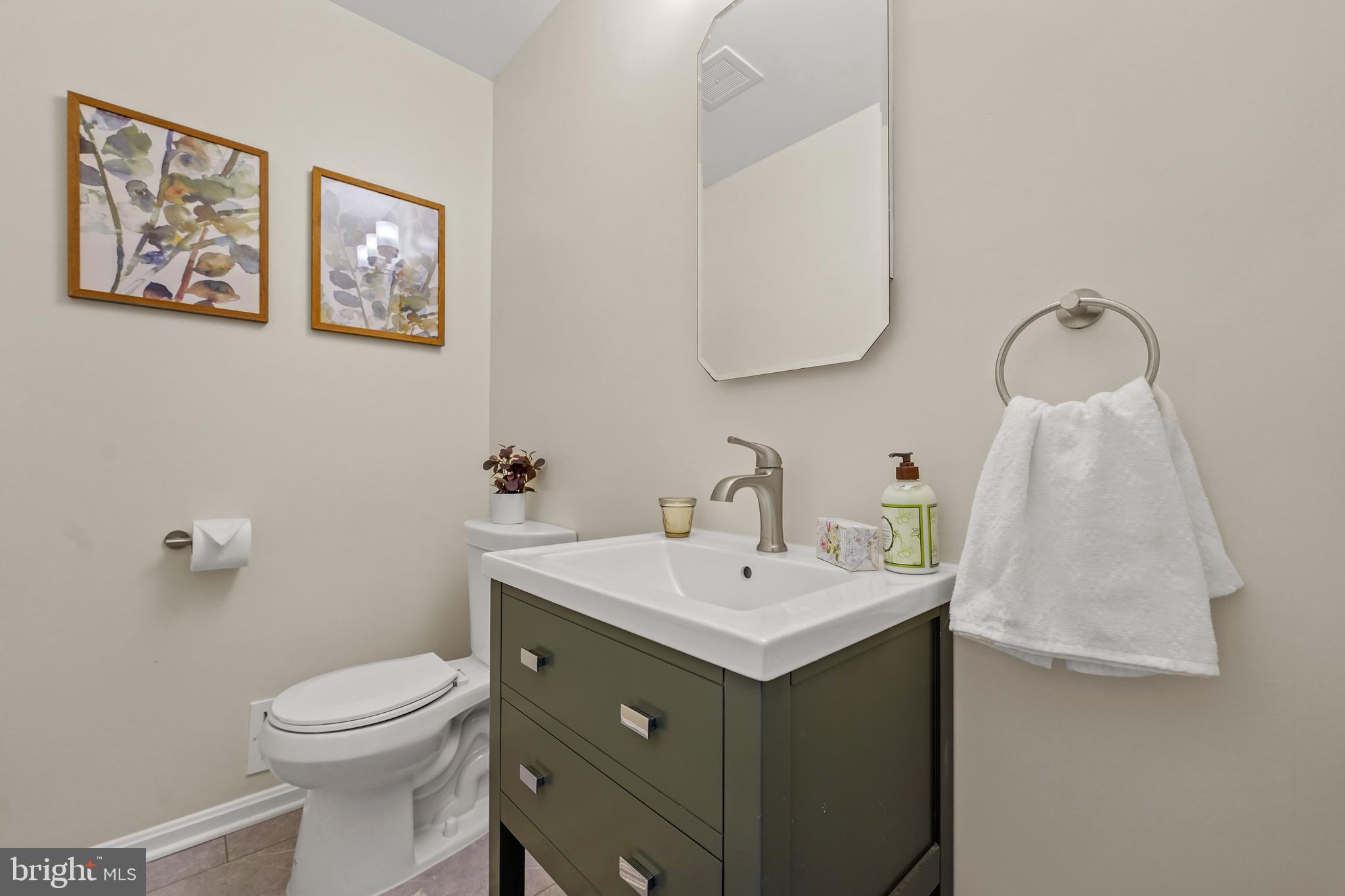 2307 Short Ridge Road Reston, VA 20191 - Photo 15 of 60