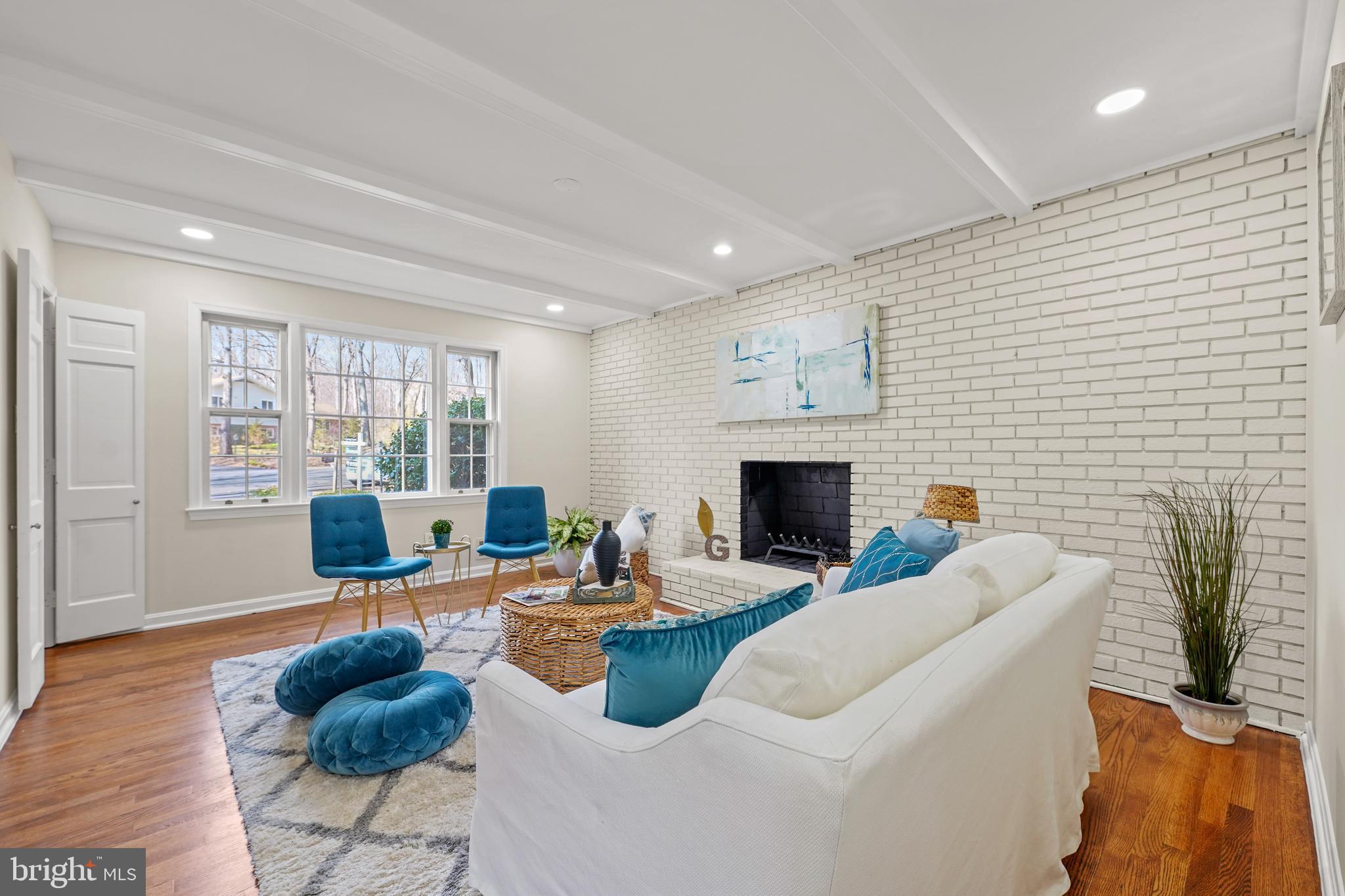 2307 Short Ridge Road Reston, VA 20191 - Photo 6 of 60