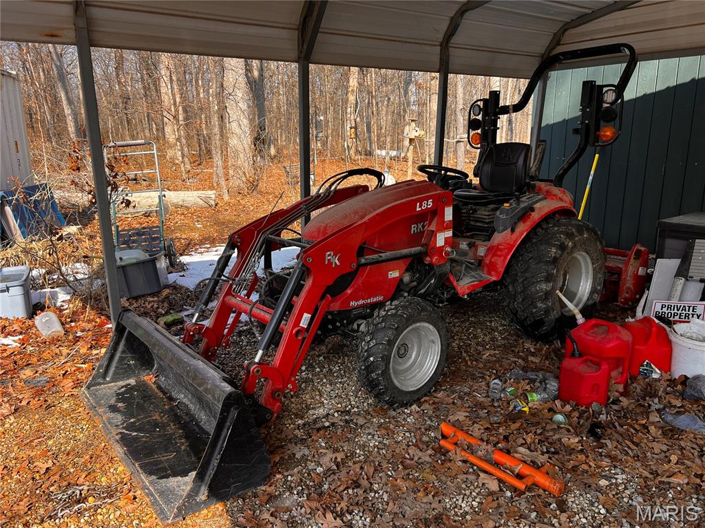 2921 Lazy Acre Road Odin, IL 62870 - Photo 18 of 46