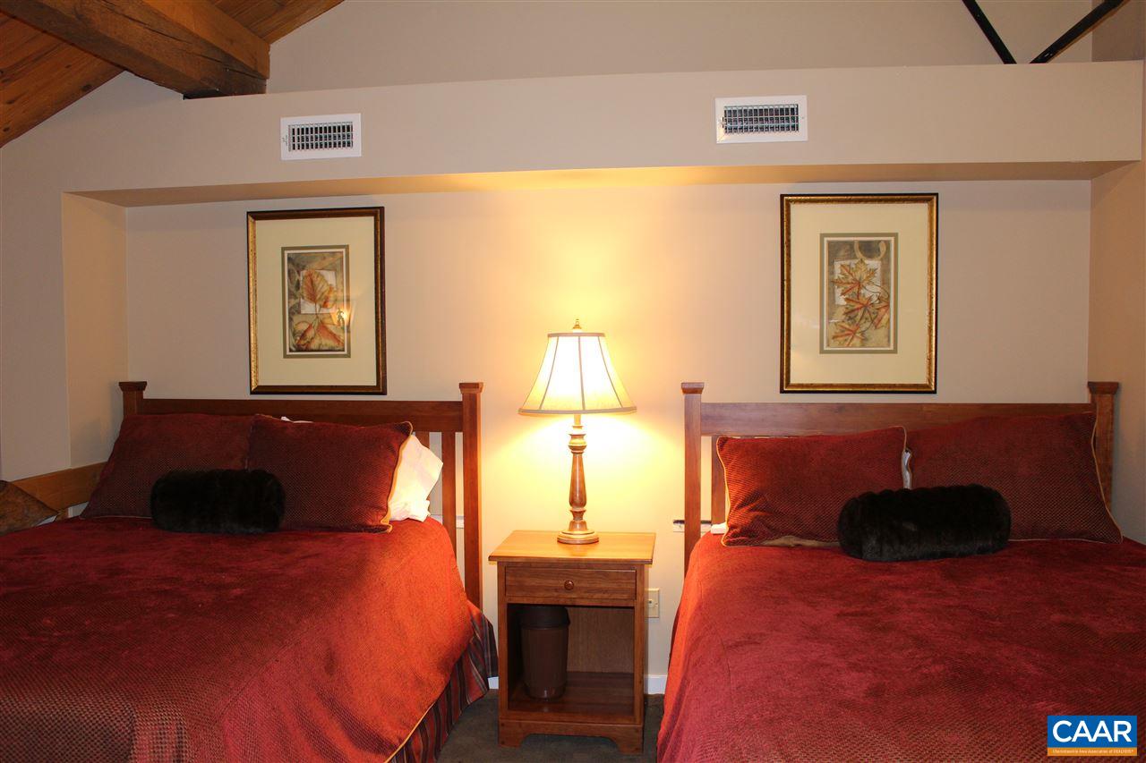 171 Mountain Inn Loop Wintergreen, VA 22967 - Photo 12 of 14 Gallery Image 12