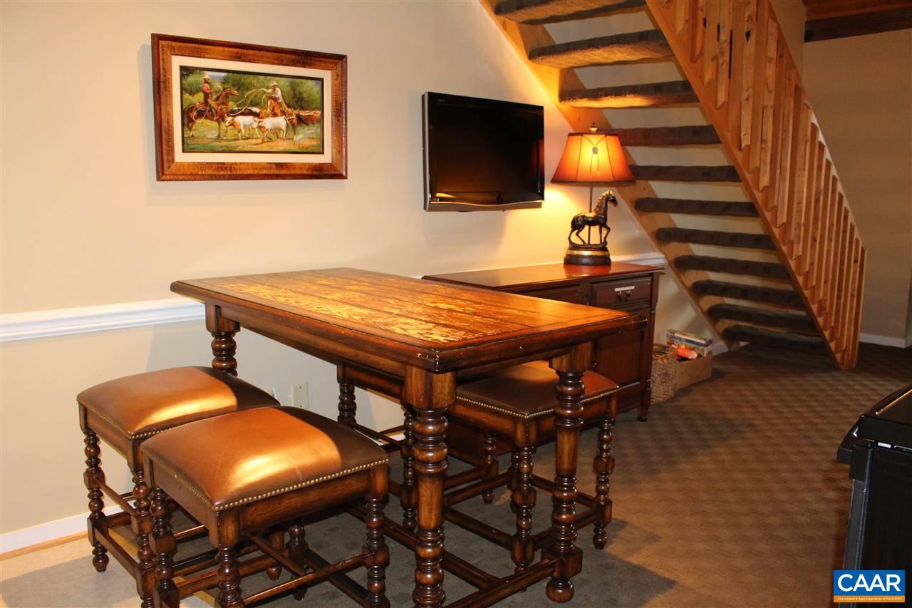 171 Mountain Inn Loop Wintergreen, VA 22967 - Photo 5 of 14 Gallery Image 5