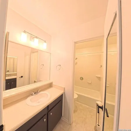 $239,000 | 12705 Lone Shadow Trail, Live Oak, TX 78233