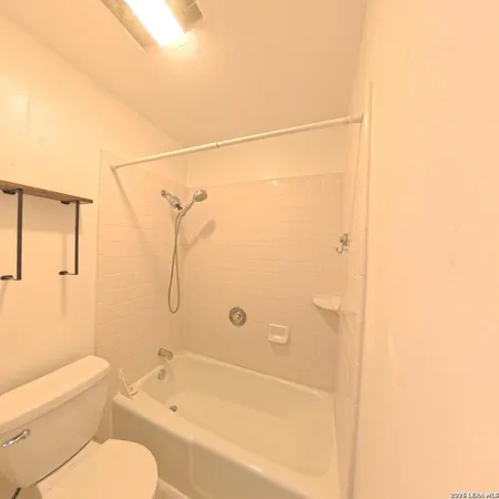 $239,000 | 12705 Lone Shadow Trail, Live Oak, TX 78233