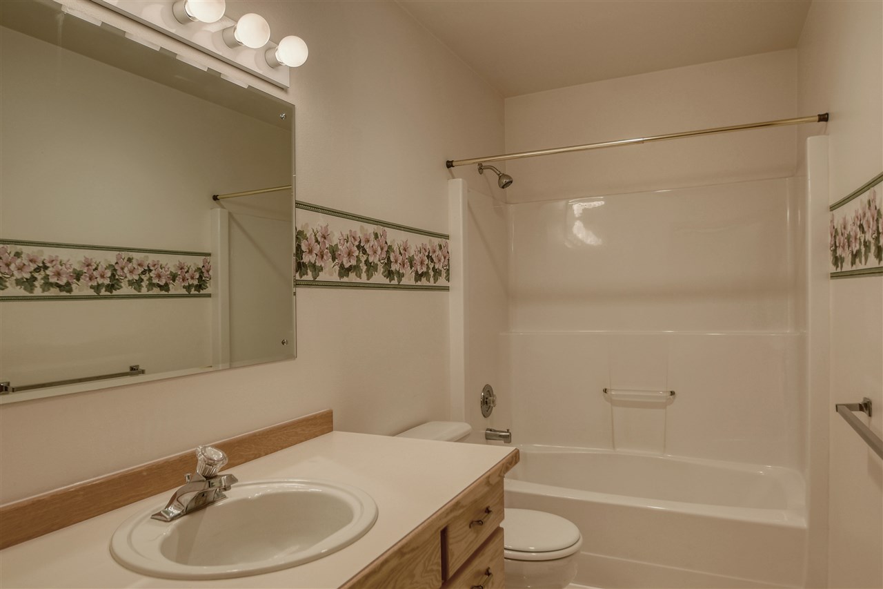 908 West Paradise Road Spokane, WA 99224 - Photo 9 of 22