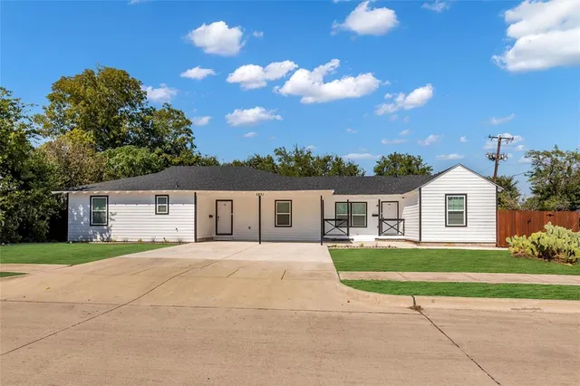 $449,500 | 5831 Dana Drive, Haltom City, TX 76117