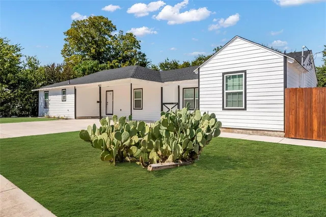 $449,500 | 5831 Dana Drive, Haltom City, TX 76117