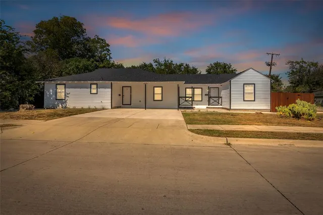 $449,500 | 5831 Dana Drive, Haltom City, TX 76117