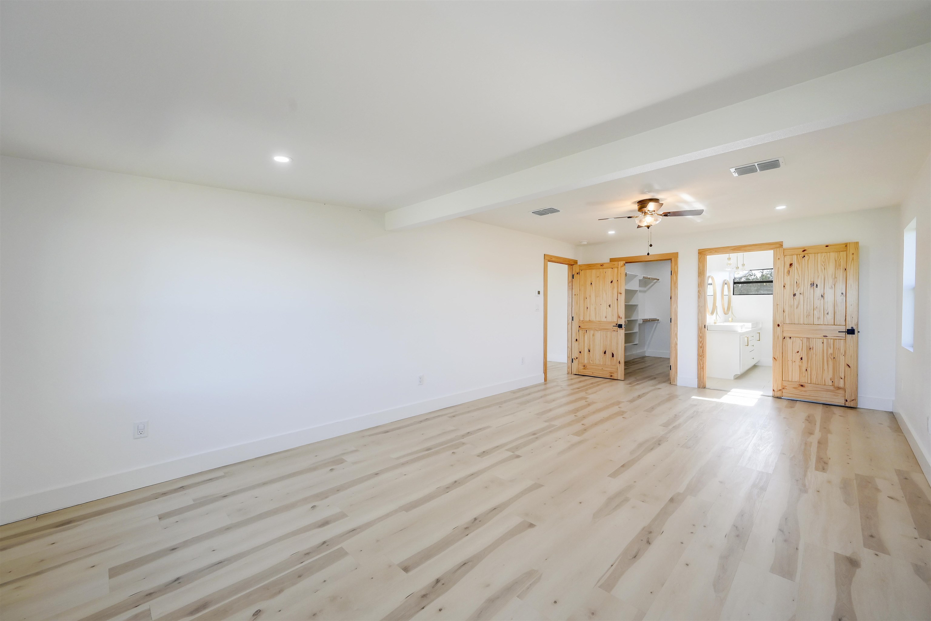 4100 Rm 690 Burnet, TX 78611 - Photo 12 of 30 a view of a livingroom with wooden floor