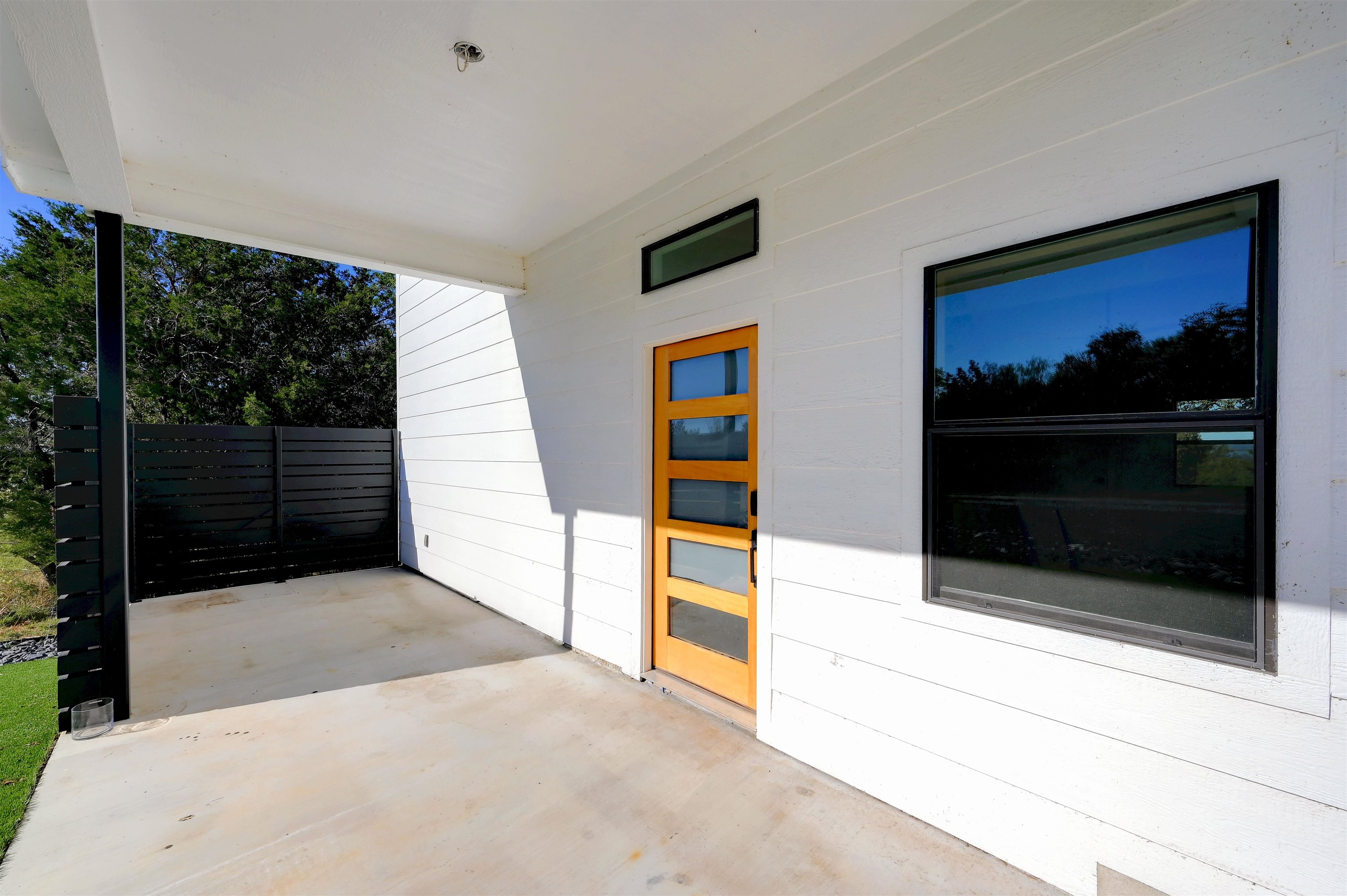 4100 Rm 690 Burnet, TX 78611 - Photo 5 of 30 a living room with a large window