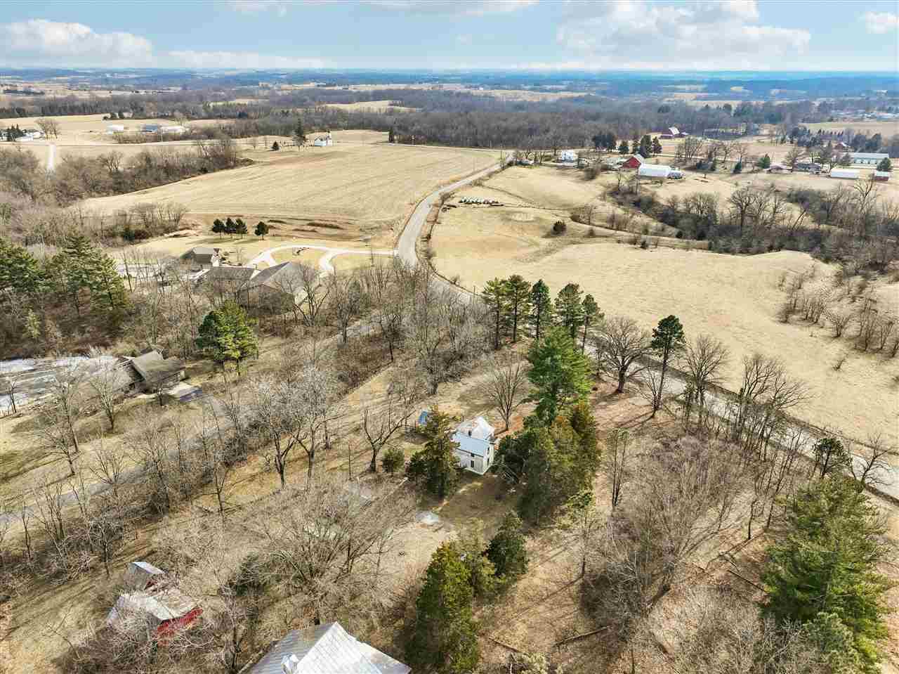 2646 Sugar Bottom Road Northeast Solon, IA 52333 - Photo 13 of 18 Gallery Image 13