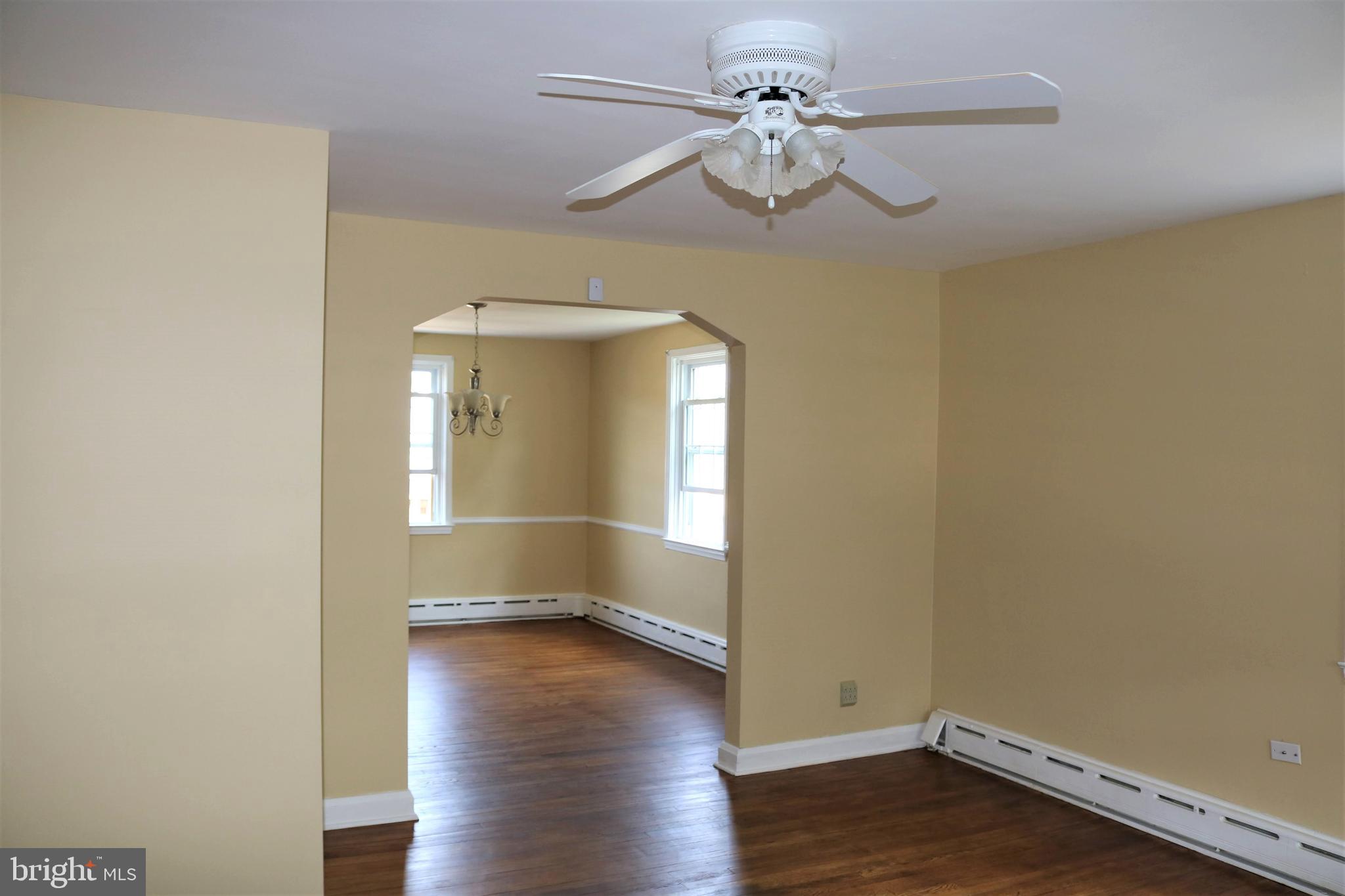 3835 Monterey Road Baltimore, MD 21218 - Photo 3 of 28