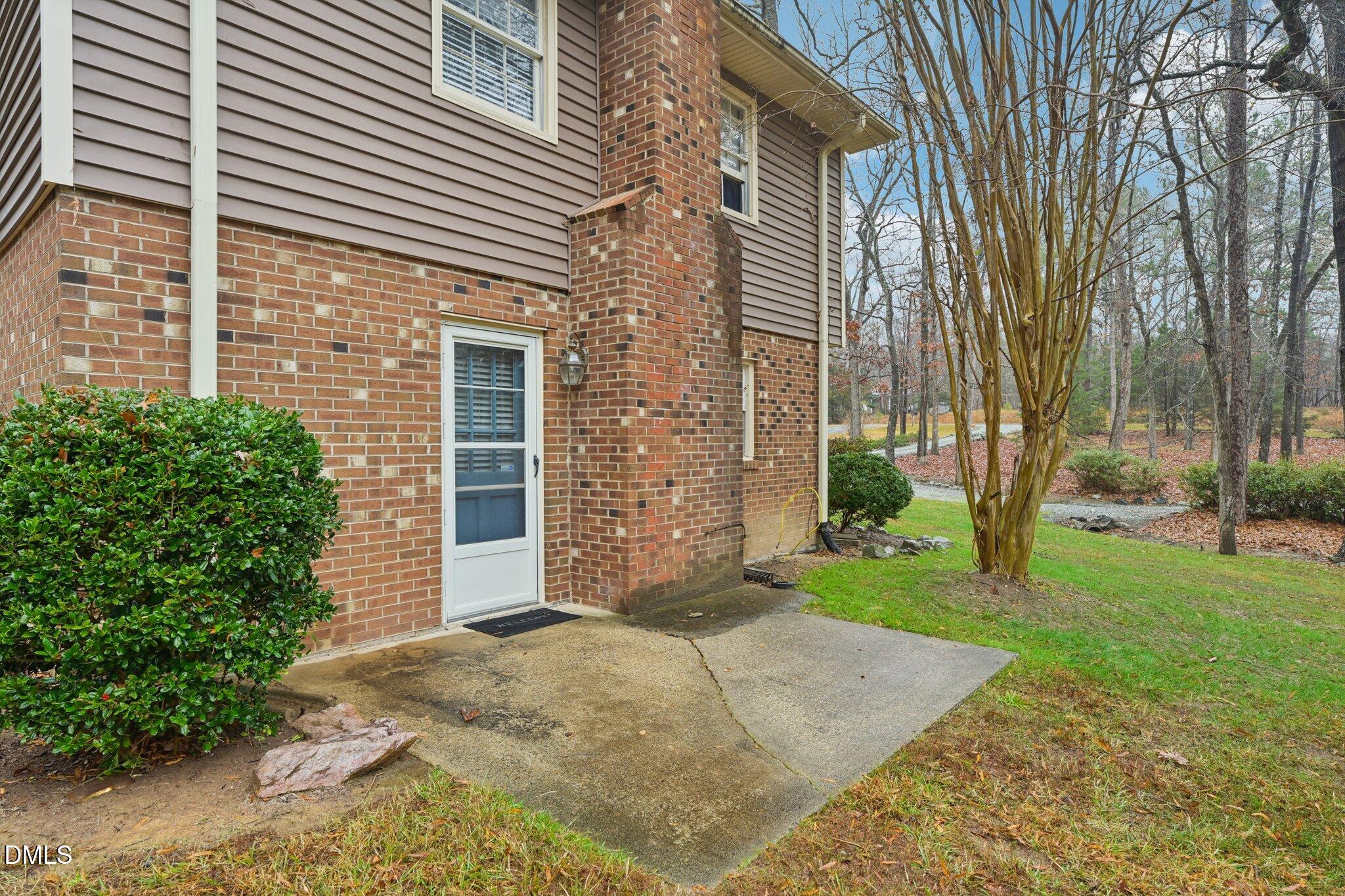 726 Torredge Road Durham, NC 27712 - Photo 16 of 18 37-web-or-mls-Torredge Rd-S0312-037