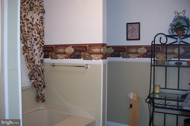 4091 Board Road Manchester, PA 17345 - Photo 15 of 27 Gallery Image 15