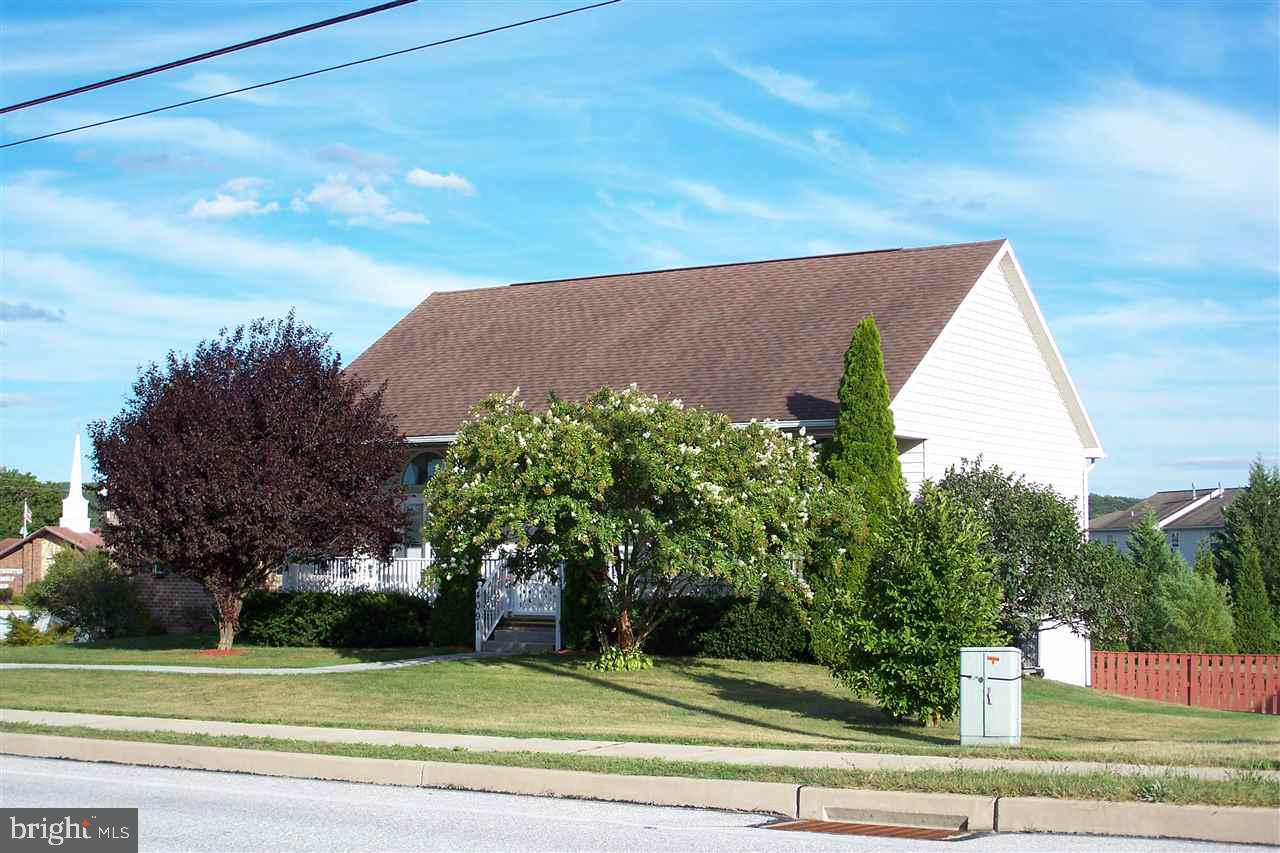 4091 Board Road Manchester, PA 17345 - Photo 26 of 27 Gallery Image 26