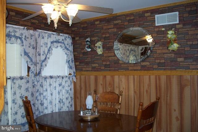 4091 Board Road Manchester, PA 17345 - Photo 9 of 27 Gallery Image 9