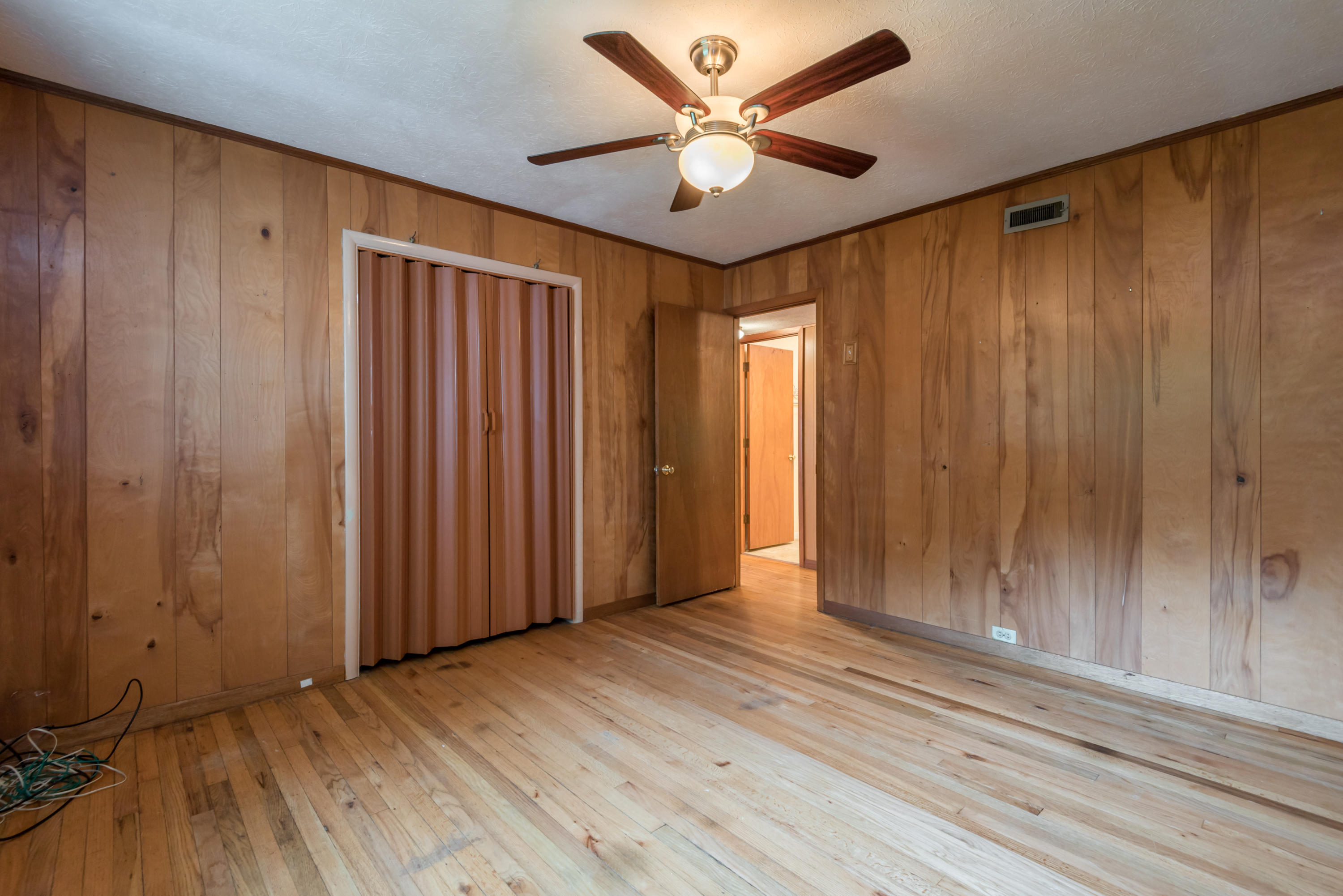 116 Delmar Circle Oak Ridge, TN 37830 - Photo 17 of 39 116DelmarCir-18