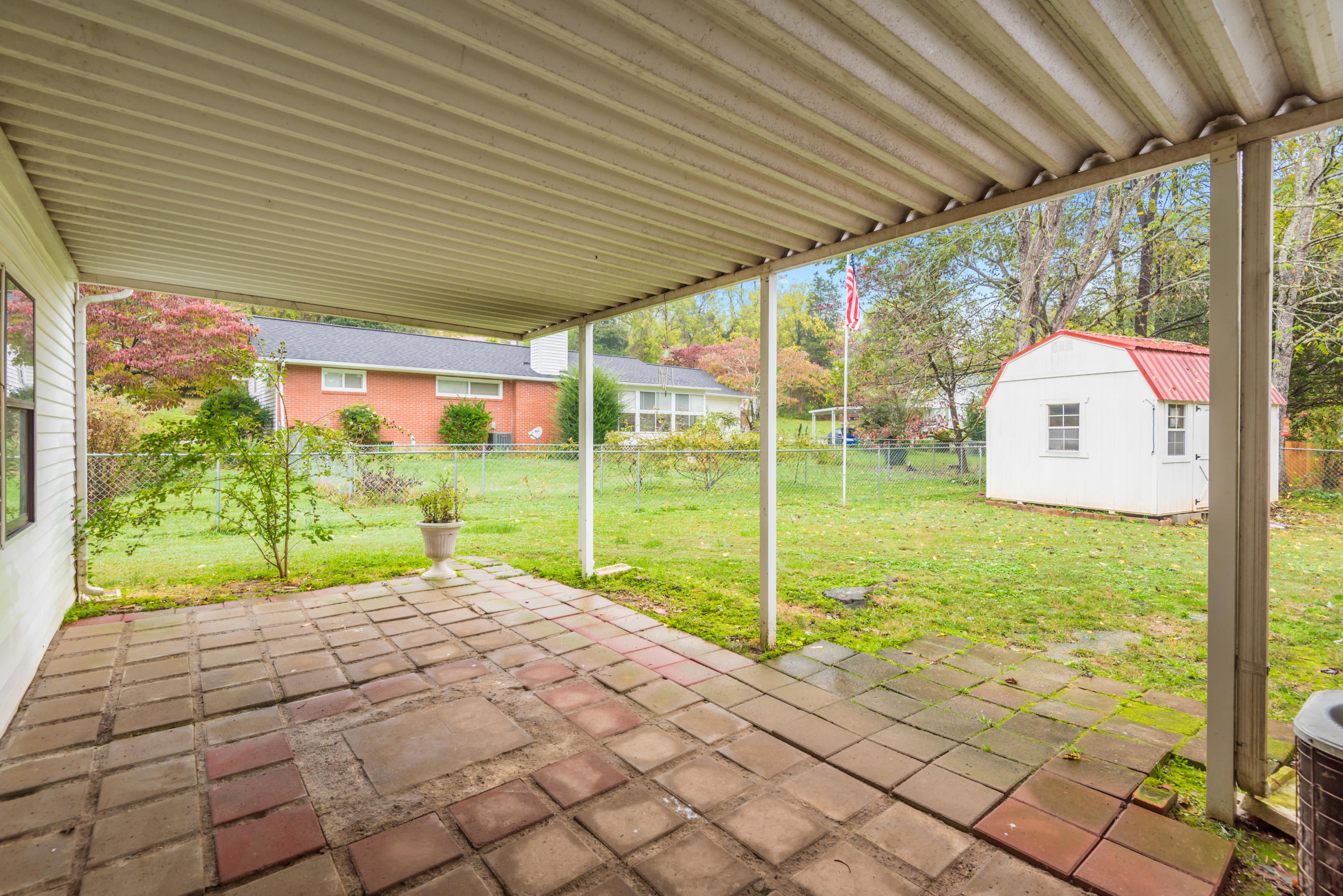 116 Delmar Circle Oak Ridge, TN 37830 - Photo 10 of 39 Covered Patio out back