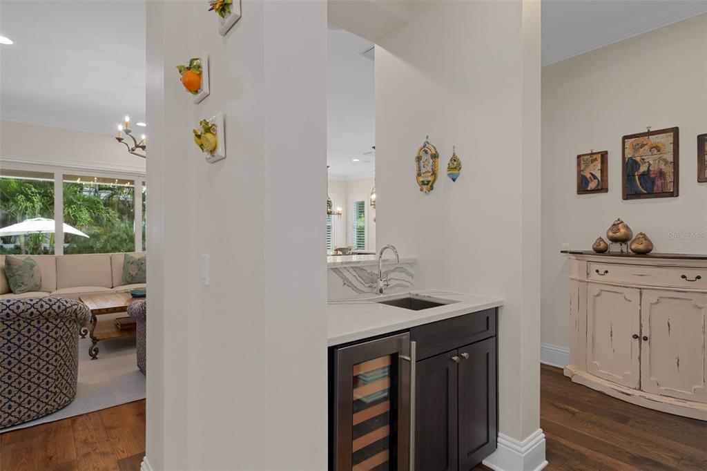 485 Rafael Boulevard Northeast St. Petersburg, FL 33704 - Photo 17 of 76