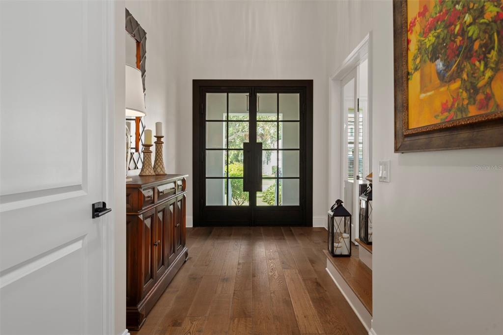 485 Rafael Boulevard Northeast St. Petersburg, FL 33704 - Photo 3 of 76