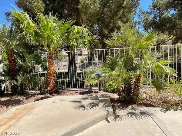 $2,265 | 135 Wildhorn Court, Henderson, NV 89074