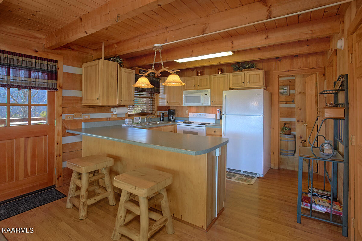 1705 Pine Grove Road Sevierville, TN 37876 - Photo 9 of 18 BAR