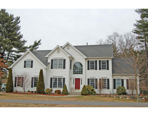 14 Hancock Road Franklin, MA 02038 - Photo 1 of 29 Gallery Image 1