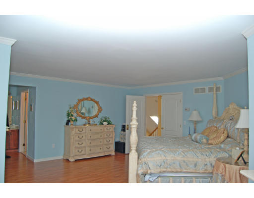 14 Hancock Road Franklin, MA 02038 - Photo 13 of 29 Gallery Image 13