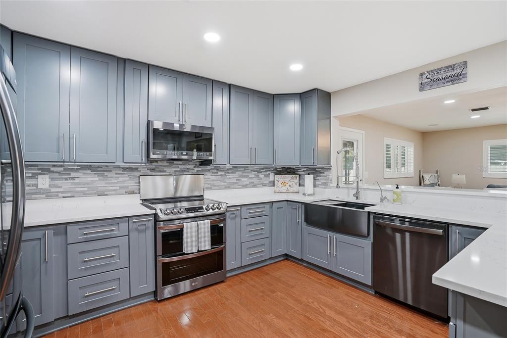 2817 Fleeman Road Palm Harbor, FL 34683 - Photo 15 of 61