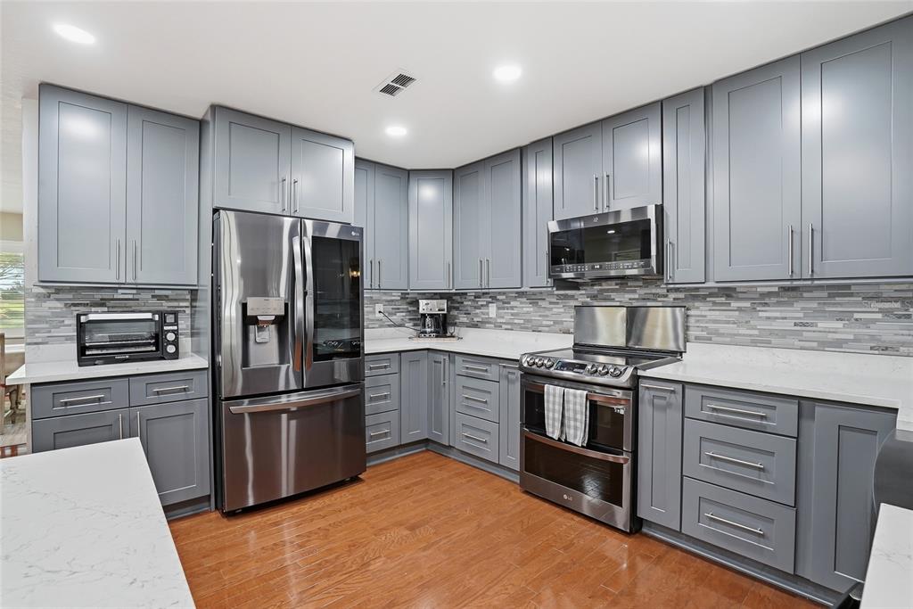 2817 Fleeman Road Palm Harbor, FL 34683 - Photo 16 of 61