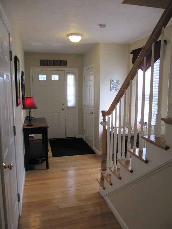 31 Whipple Street Worcester, MA 01607 - Photo 9 of 30 Gallery Image 9