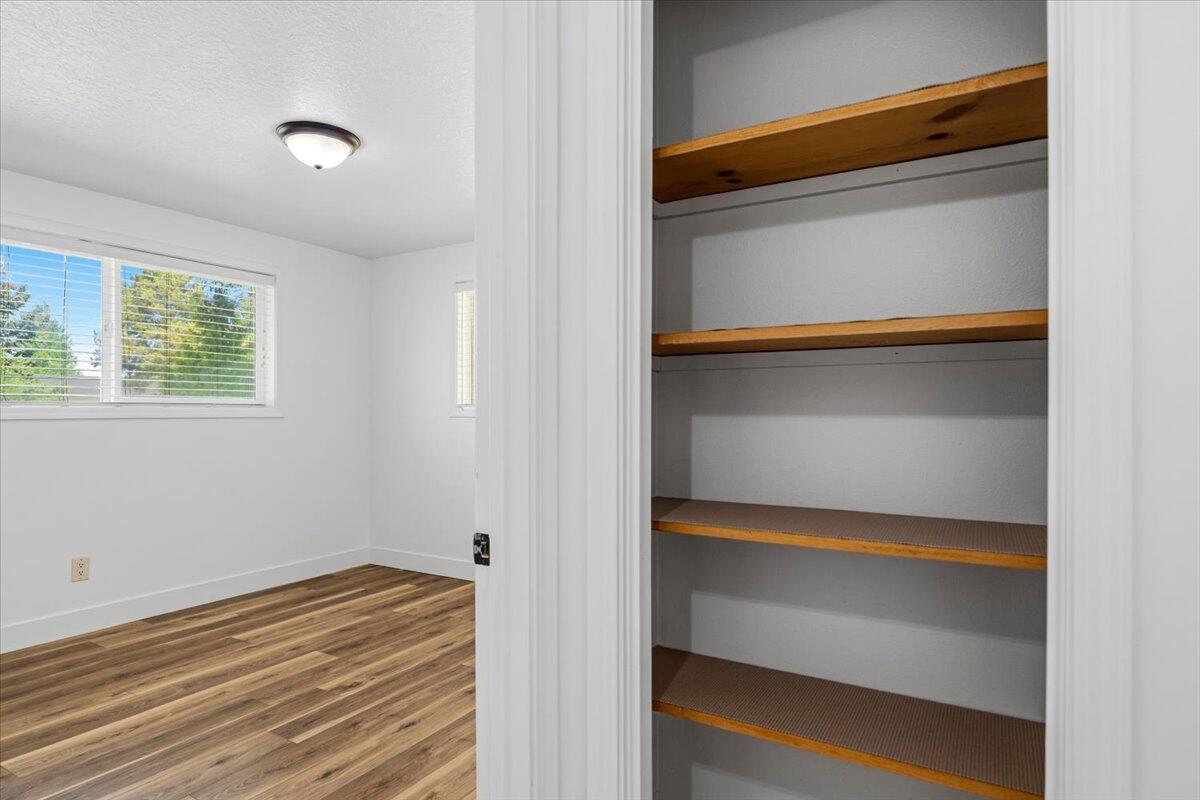 1650 Southwest 16th Street Redmond, OR 97756 - Photo 19 of 29 25-1650 SW 16th St, Redmond-25