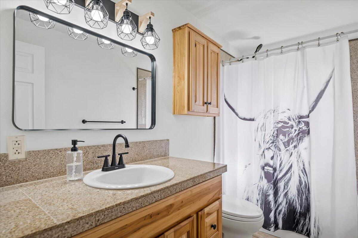1650 Southwest 16th Street Redmond, OR 97756 - Photo 22 of 29 28-1650 SW 16th St, Redmond-28