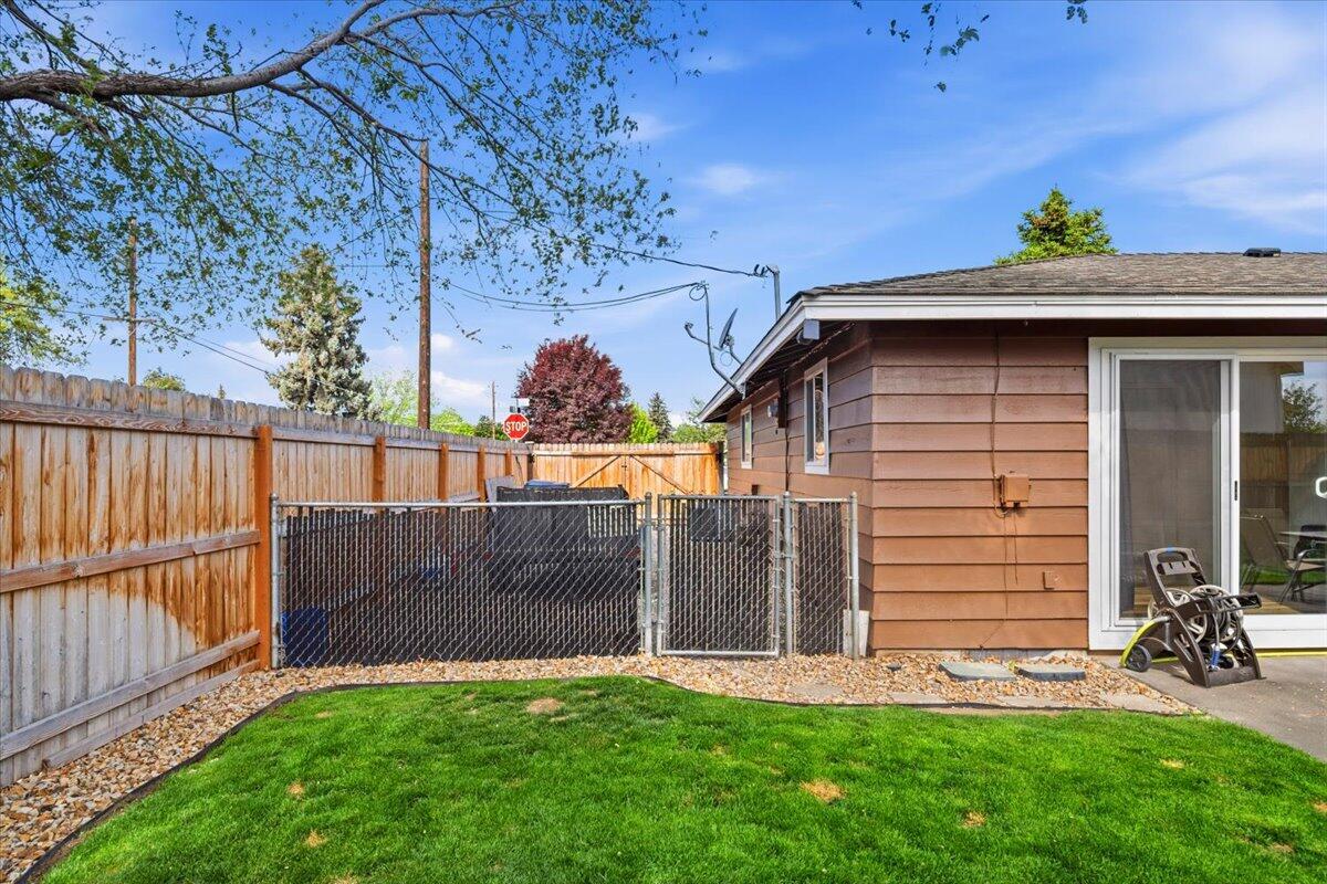 1650 Southwest 16th Street Redmond, OR 97756 - Photo 24 of 29 30-1650 SW 16th St, Redmond-30