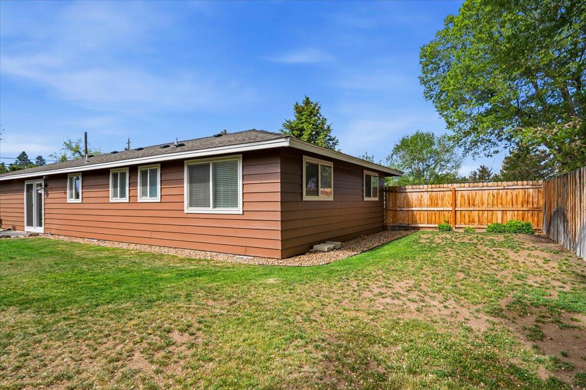 1650 Southwest 16th Street Redmond, OR 97756 - Photo 25 of 29 31-1650 SW 16th St, Redmond-31