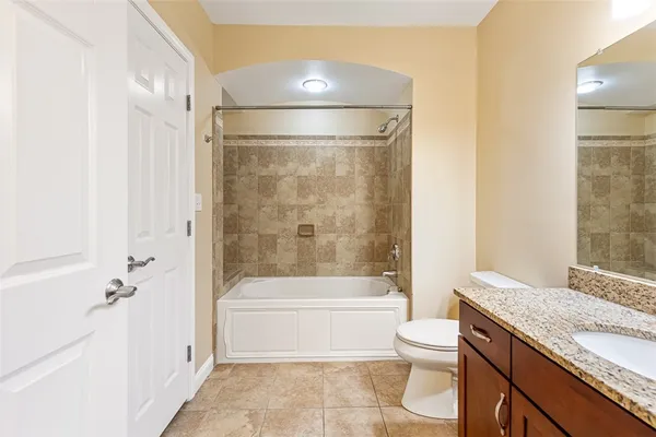 $335,000 | 70 Turner Street, Unit D2, Warwick, RI 02886