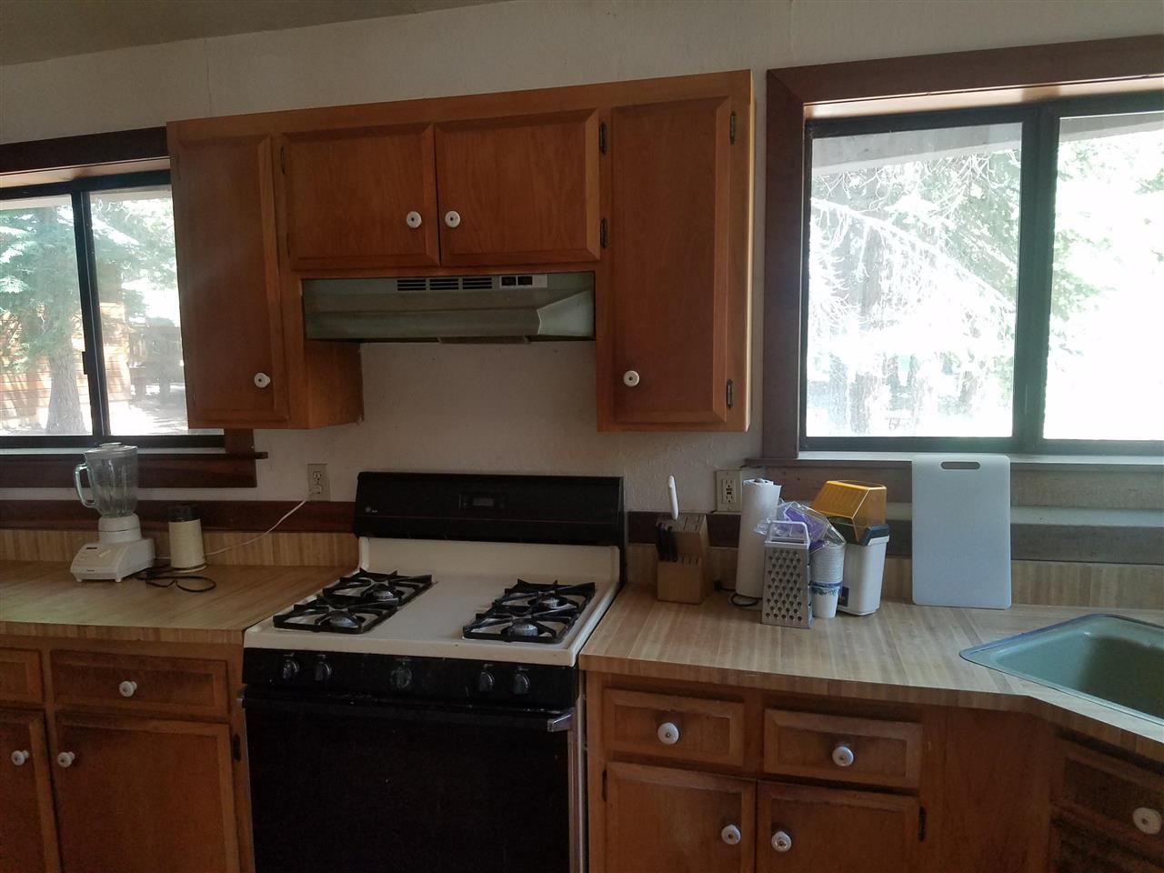 14178 Ski View Loop Truckee, CA 96161 - Photo 18 of 21 Gallery Image 18