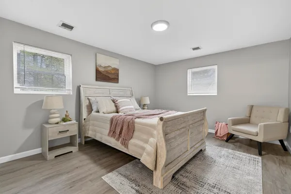 $2,495 | 3 Louisburg Square, Unit 1, Nashua, NH 03060