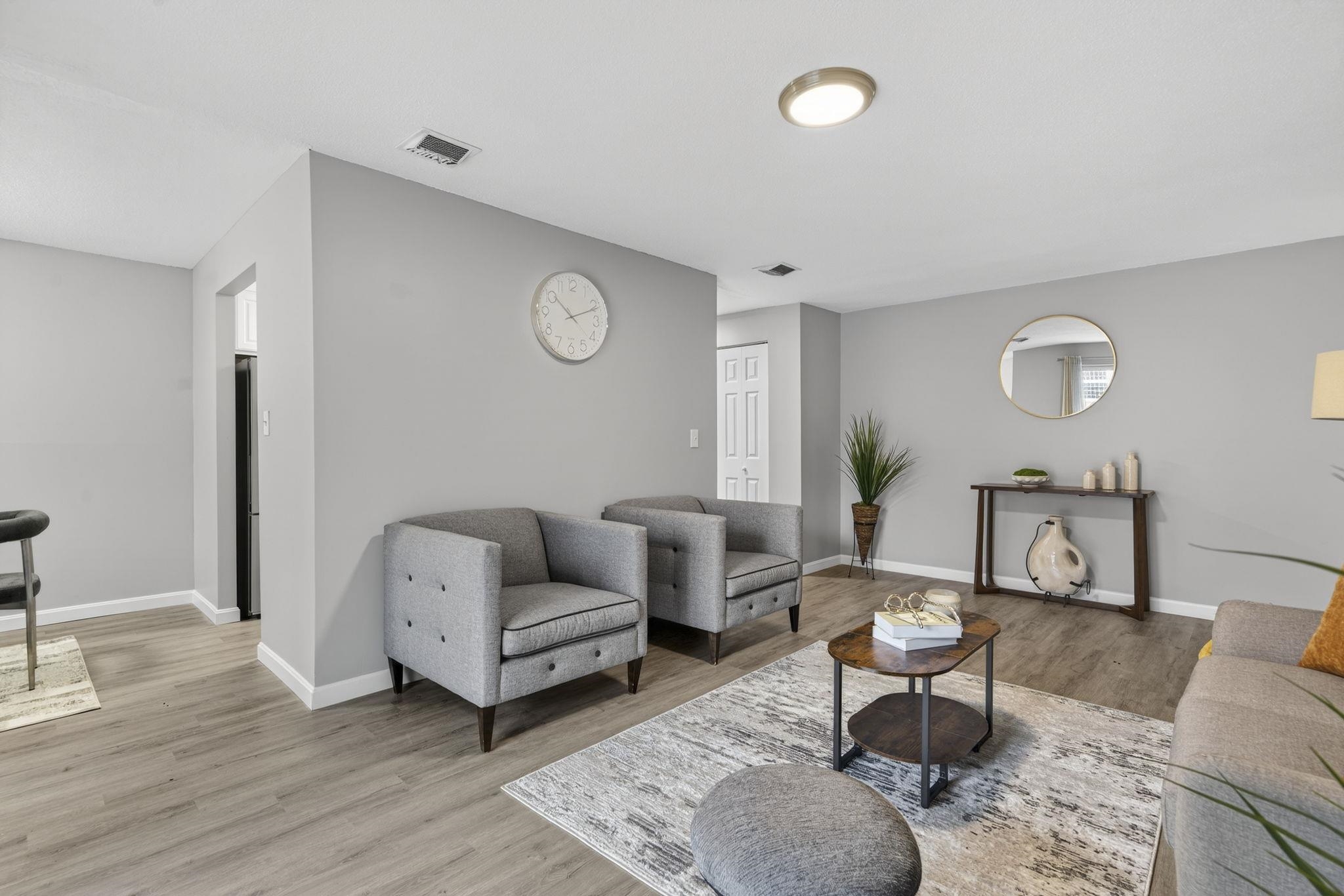 3 Louisburg Square, Unit 1 Nashua, NH 03060 - Photo 3 of 13