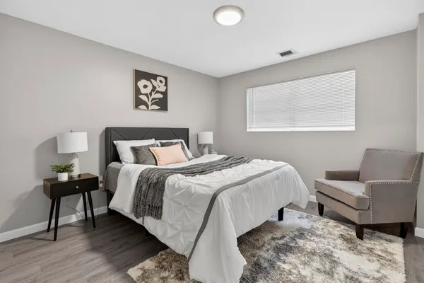 $2,495 | 3 Louisburg Square, Unit 1, Nashua, NH 03060