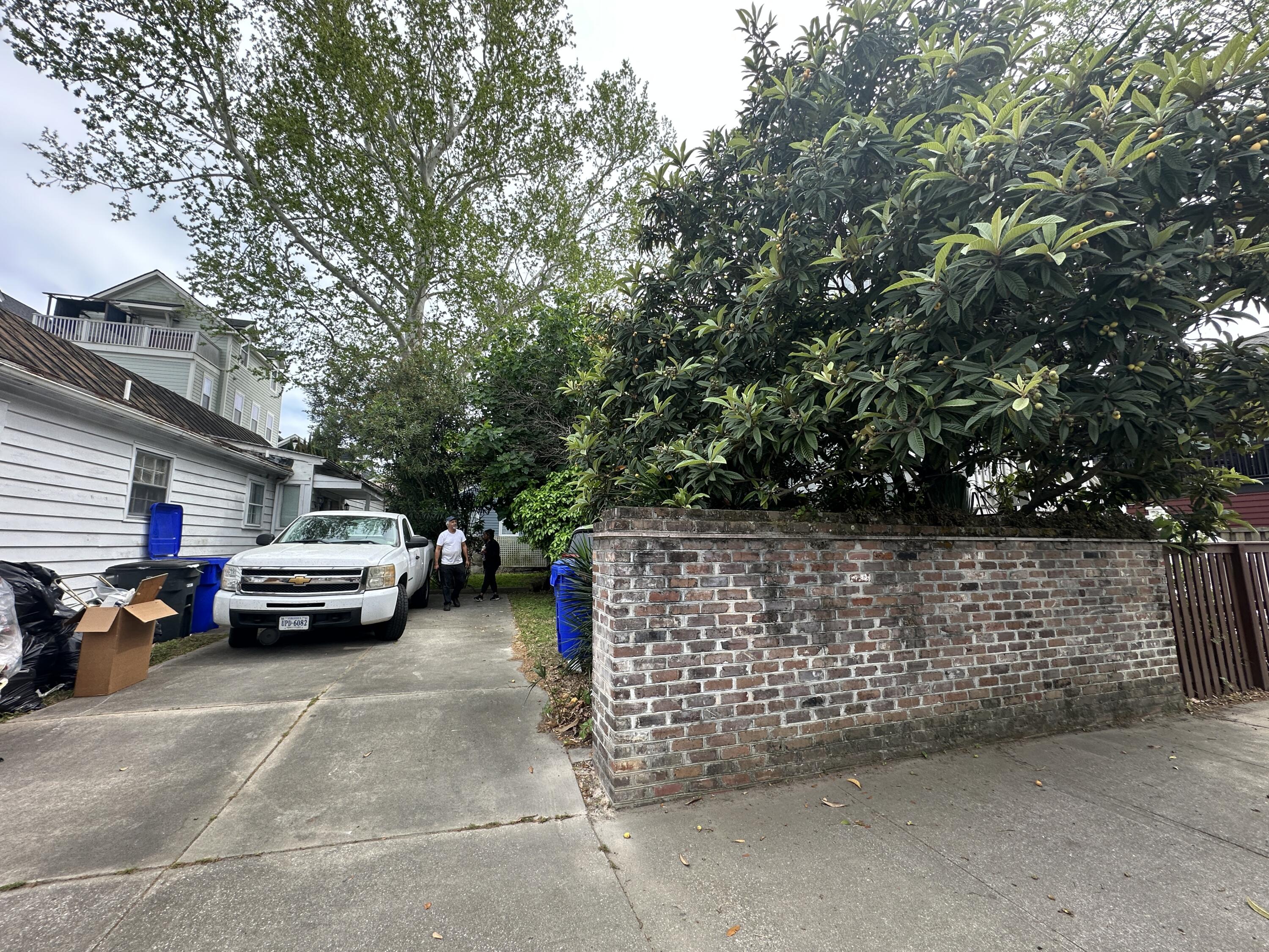 229 Fishburne Street Charleston, SC 29403 - Photo 6 of 29 229 Fishburne Lot