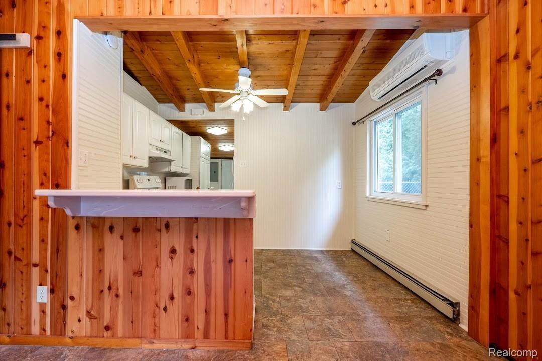 7278 Maple Road Lexington, MI 48450 - Photo 6 of 16 7278 Maple-9.jpg
