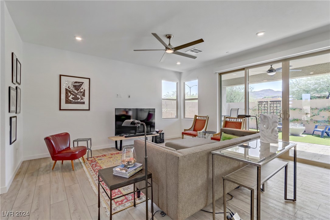 287 Grant Ridge Drive Henderson, NV 89012 - Photo 5 of 51 Gallery Image 5
