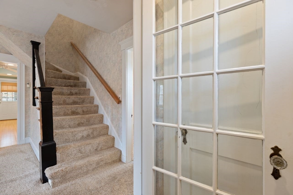 6 Sanford Road Canton, MA 02021 - Photo 4 of 36 Gallery Image 4